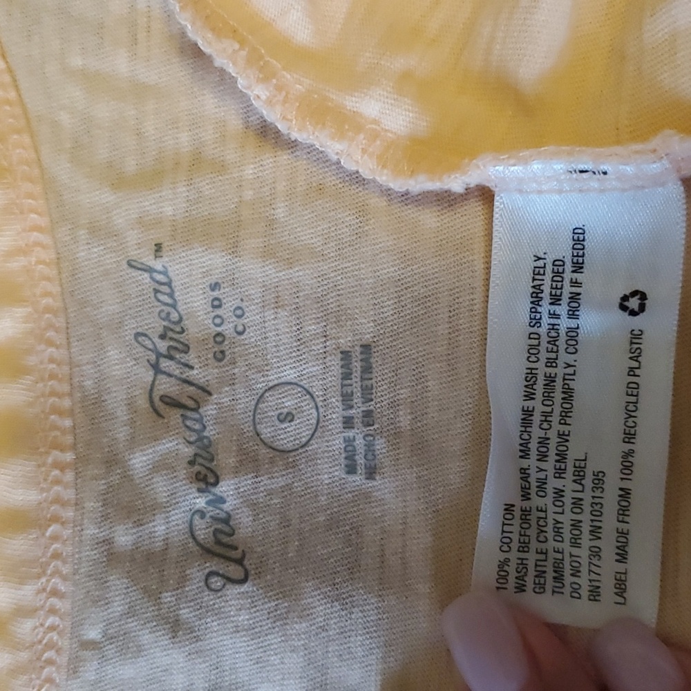 Universal Thread Tank Top - Picture 6 of 6